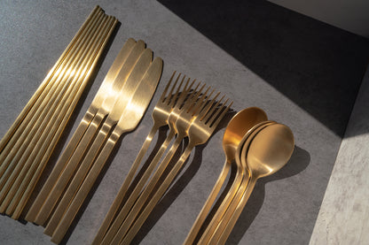 brushed gold spoons, set of 4